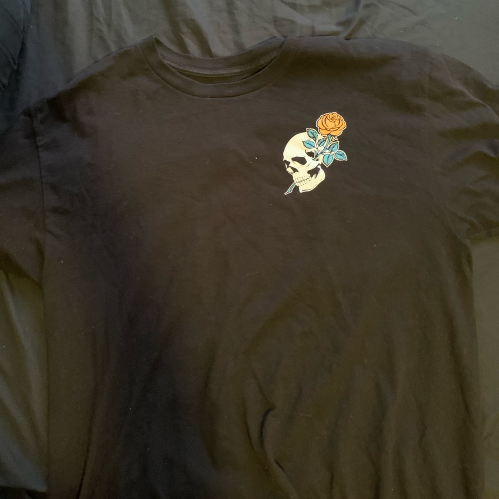 Skull rose tee Skater Tee
